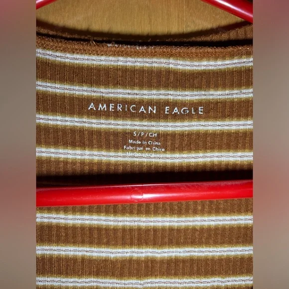 American eagle top - Picture 3 of 3